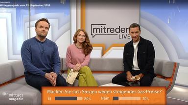 Wettermoderator Benjamin Stöwe neben Moderatorin Mirjam Meinhardt und Sportmoderator Florian Zschiedrich sitzend auf der Couch im ZDF-Mittagsmagazin. Eingeblendet das Umfrageergebnis von ZDF mitreden zur Frage, machen Sie sich Sorgen wegen steigender Gas-Preise?