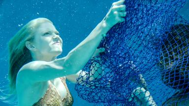 H2o - Plötzlich Meerjungfrau - H2o - Plötzlich Meerjungfrau: Im Netz