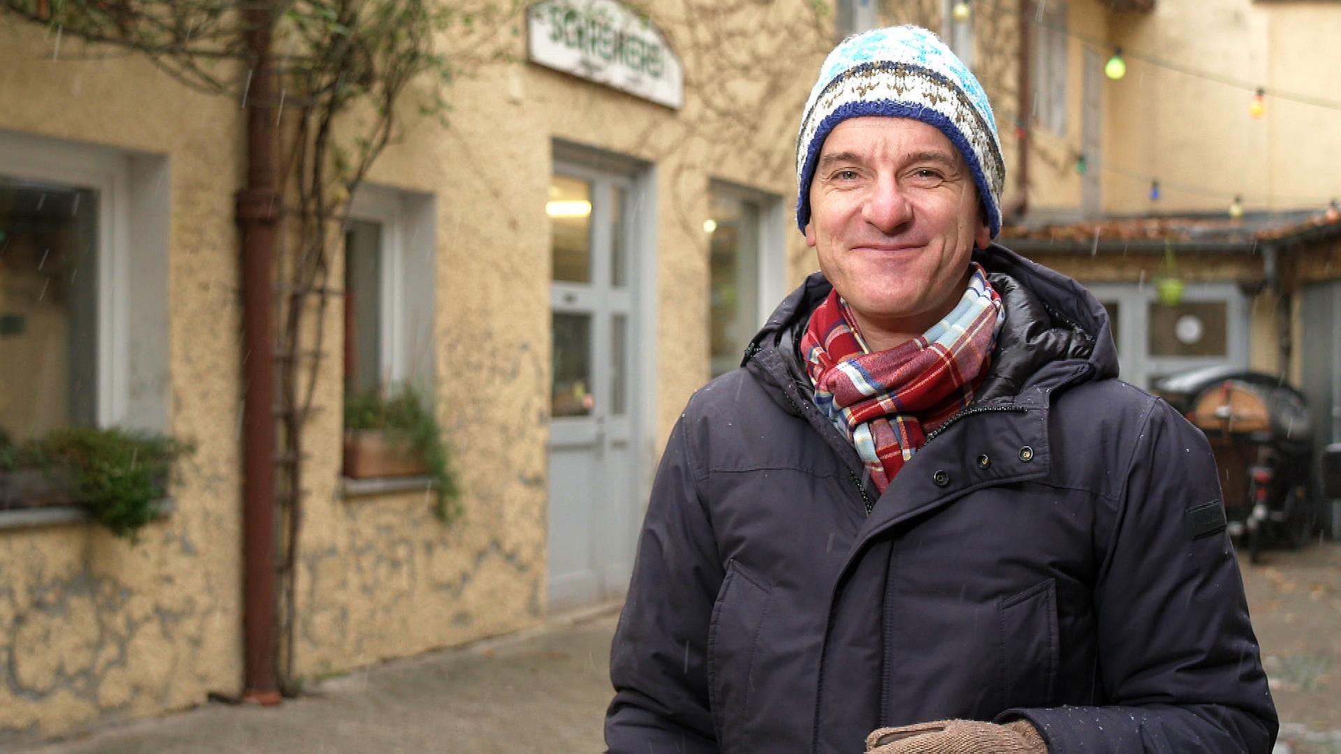 Abendläuten in Waldhäuser, Holzbildhauerin Jessi Strixner und mehr