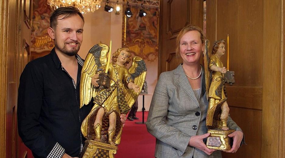 Alt oder uralt? Zwei Leuchterengel und mehr