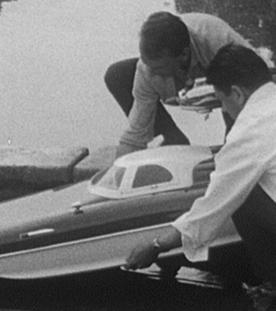 Bonjour Voisins. Un nouveau aéroglisseur