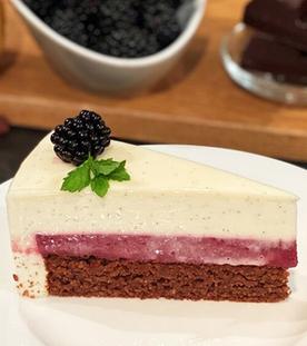 Brombeer-Joghurt-Torte