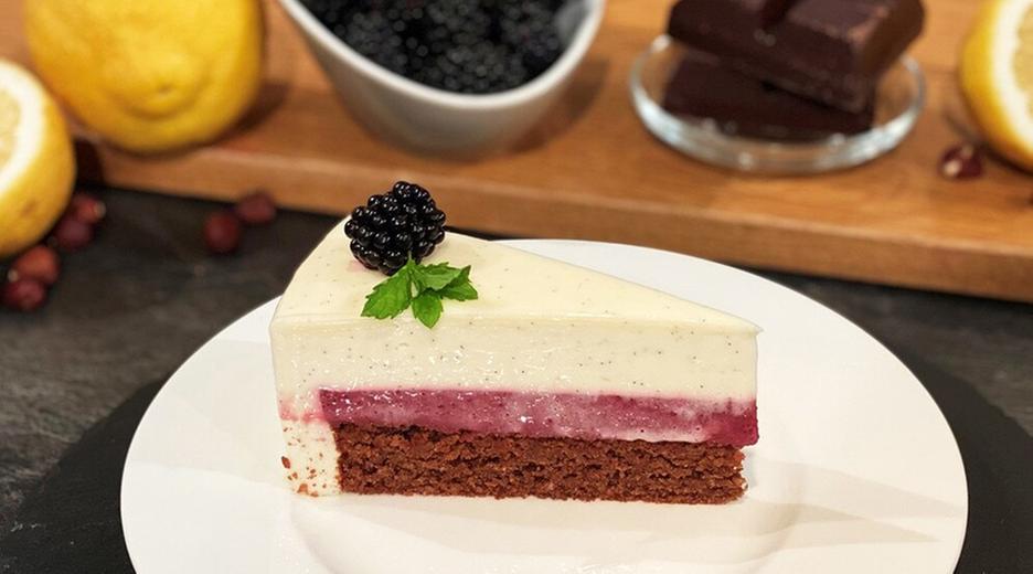 Brombeer-Joghurt-Torte
