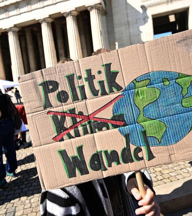 Bürgermeister oder Klimaaktivistin: Was bedeutet "politisch sein" heute?