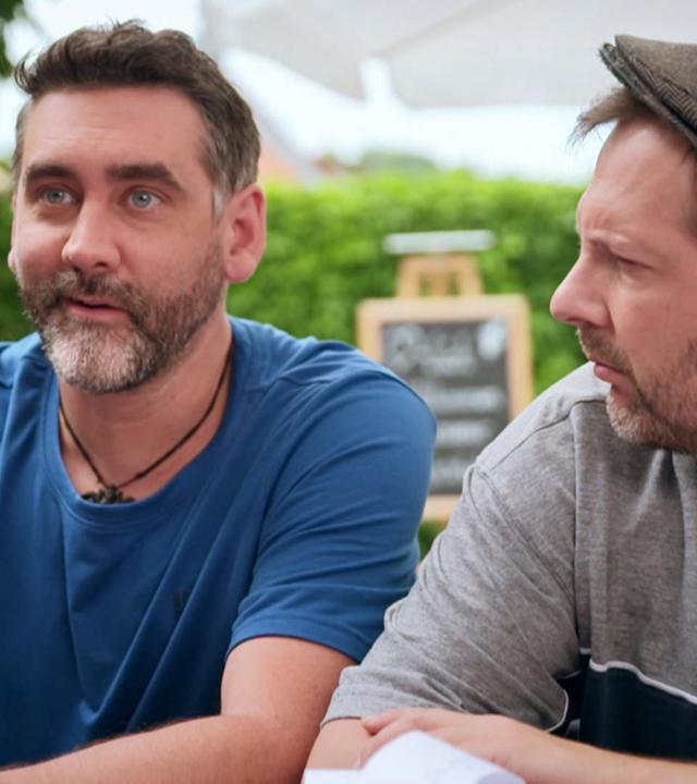 Comedy vom Rhein: Einladungen unter Freunden und Schräge Frisuren-Trends