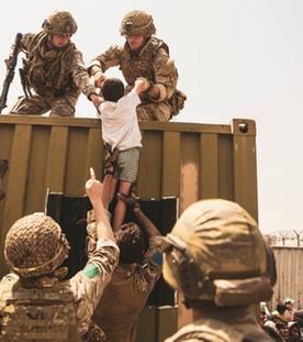 Den Taliban ausgeliefert: Wie kann man den Afghanen helfen?