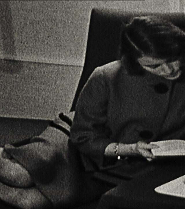 Die Möbelmesse 1962: Stilmöbel kontra klare Formen