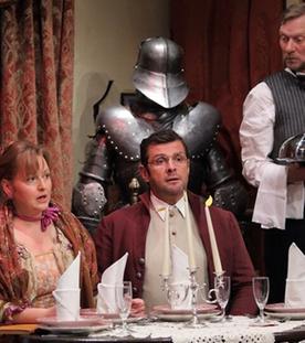 Dinner for one im Komödienstadel