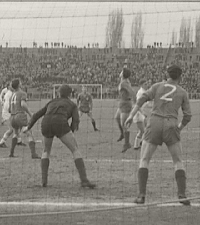 Fussball Oberliga Süd: VfB Stuttgart - Karlsruher SC