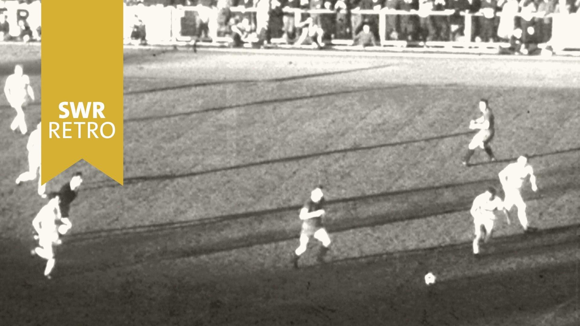 Fußball Oberliga Süd: VfB Stuttgart - Kickers Offenbach