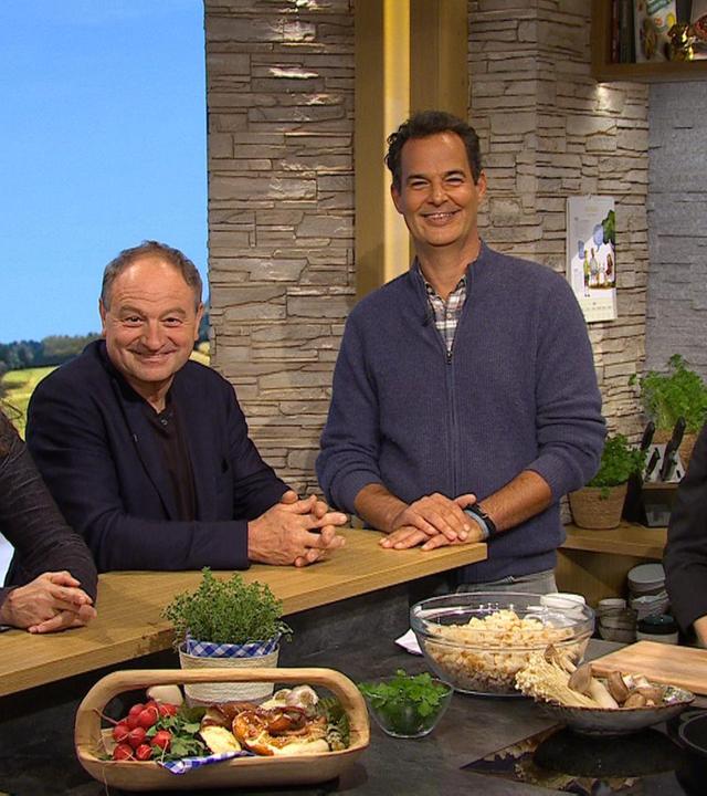 Ganze Sendung: Tierschutz: So gewöhnen Sie Ihren Hund zuhause ein, Pfarrer Schießler, Pilzknödel