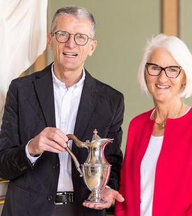 Geheimnisvolle Punzen · Silberkanne und mehr