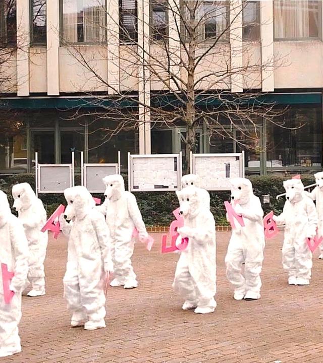 Geheimnisvolles Ladinisch und Wohnungen statt Büros