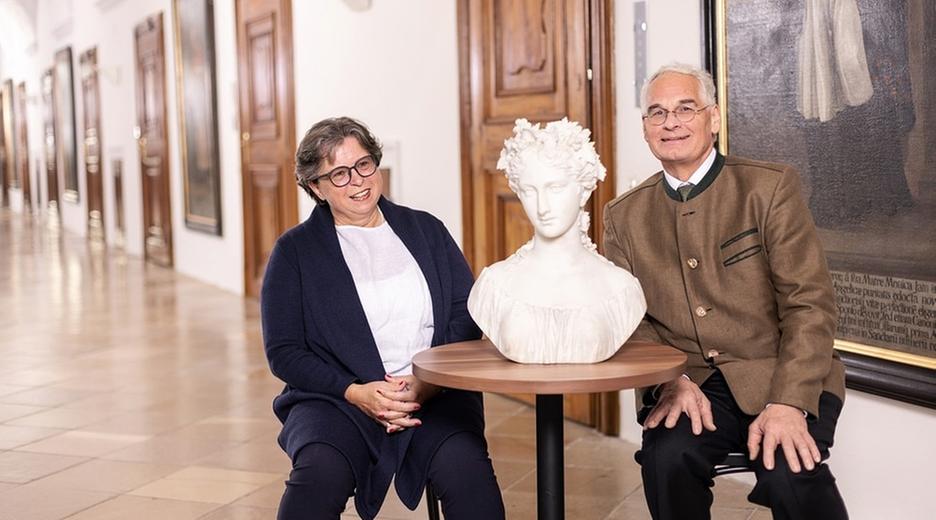 Gerettet aus Gerümpel: Marmorbüste - Kokoschka vom Flohmarkt? - Blumenservice - Olympia