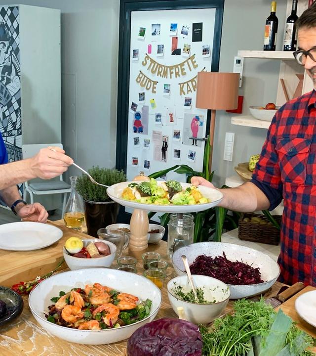 Gesunde Küche mit Kohl und Rüben