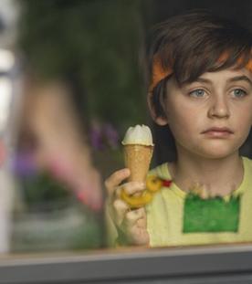 Großer kleiner Bruder