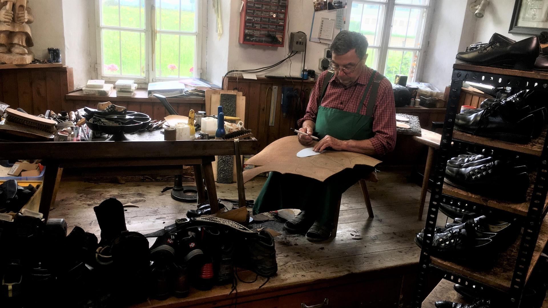 Gwand ist Handarbeit