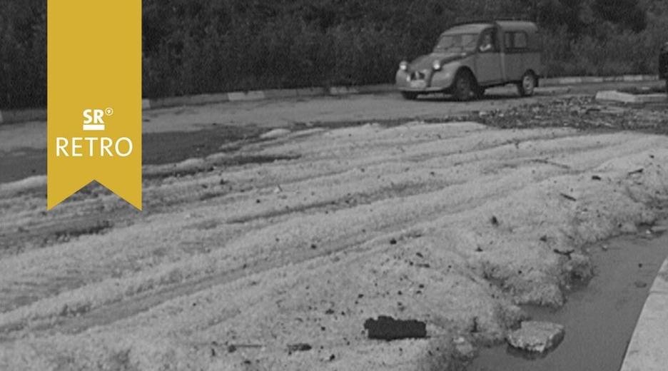 Hagelschäden auf dem Eschberg und Erdrutsch an Straße zwischen Scheidt und Rentrisch