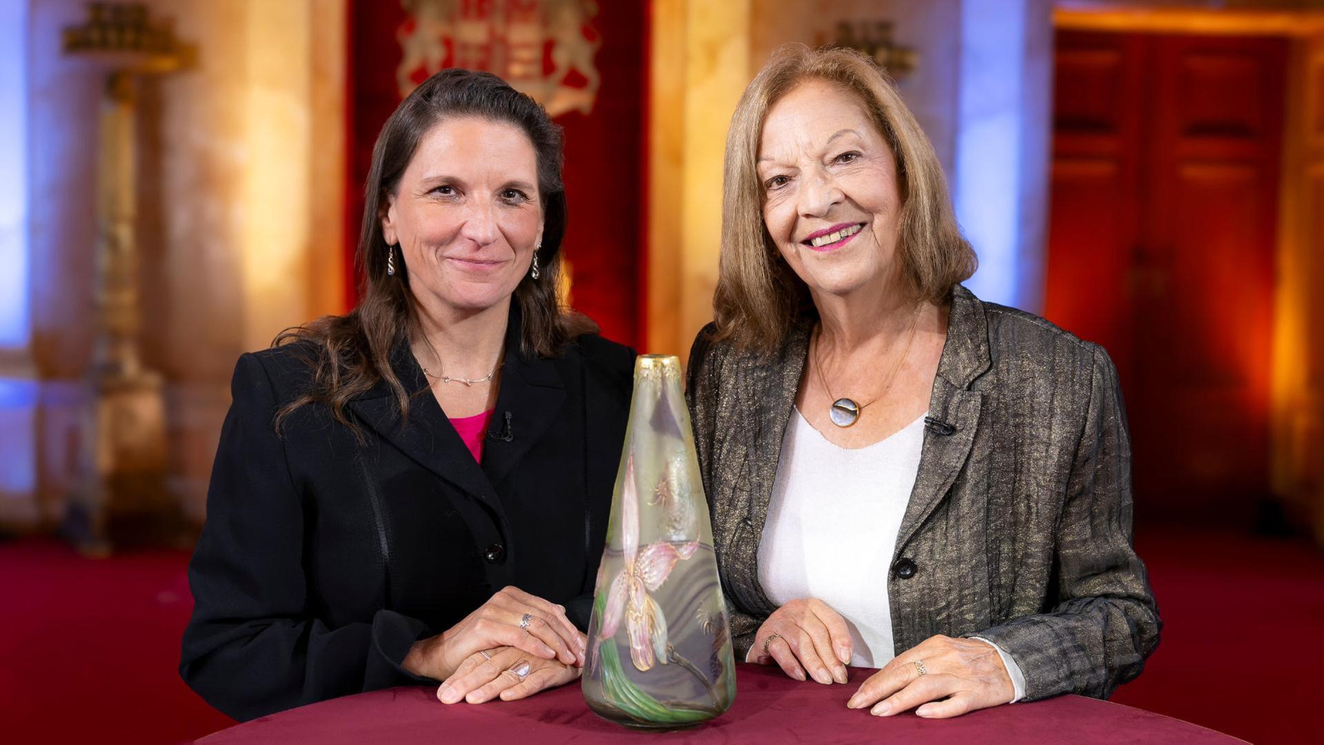 Imposante Blütenpracht · Jugendstilvase und mehr