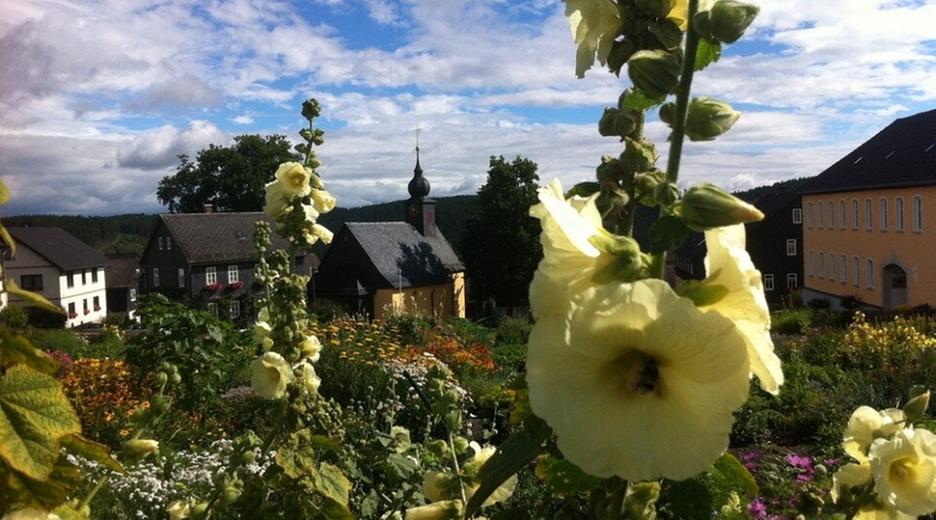 In der Welt der Straßendörfer