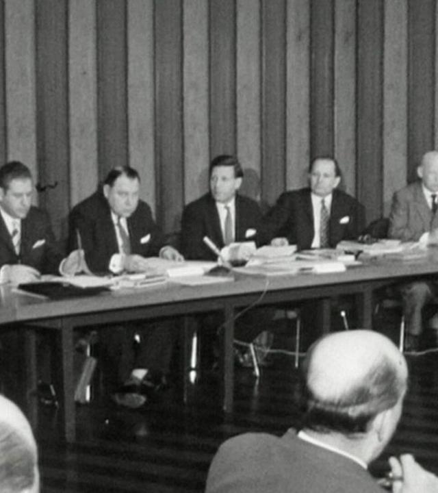 Innenausschuss des Bundestags in Hamburg (tlw. stumm)