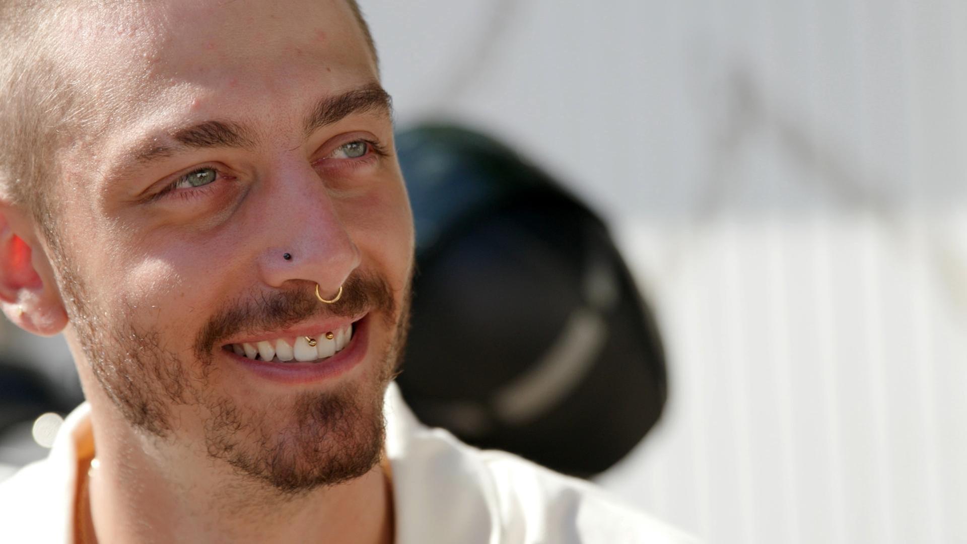 Jason Giuranna · Moderator, Künstler, sympathischer Alleskönner