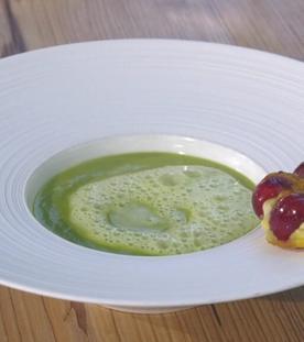 Kartoffellauchcremesuppe mit Kirsch Clafoutis