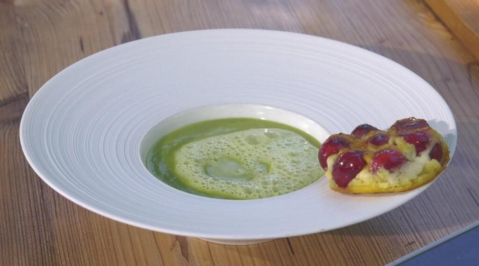 Kartoffellauchcremesuppe mit Kirsch Clafoutis