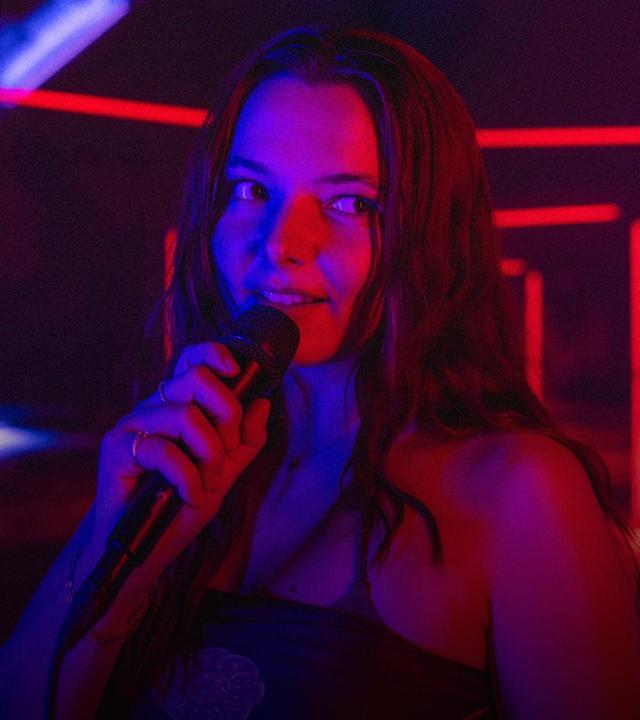 MELE Cover: Ayliva – Hässlich