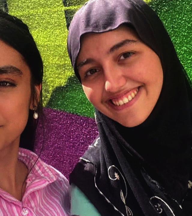 Mina und Masuma wollen sich in diese Gesellschaft einbringen