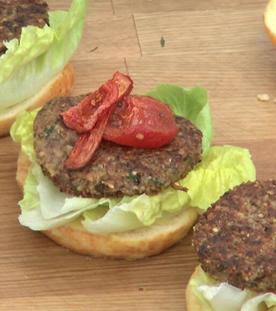Mit Herz am Herd - Fitnessburger mit Krautsalat