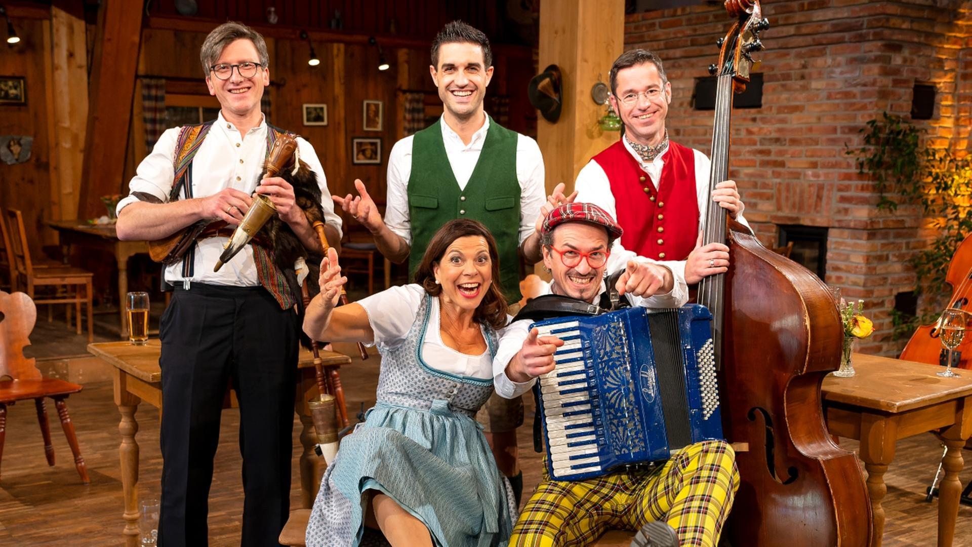 Mit Saam & Richter feat. Lambertz, Dreibauf, Di Vógaiga,  Bernad Dirndln, Berghammer Tanzlmusi