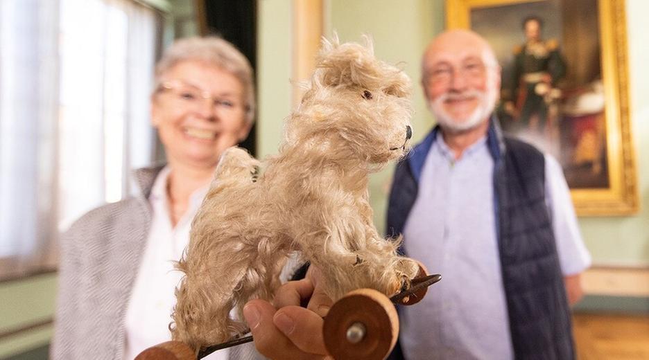 Nachziehhund · Ein Schatz auf Rollen und mehr