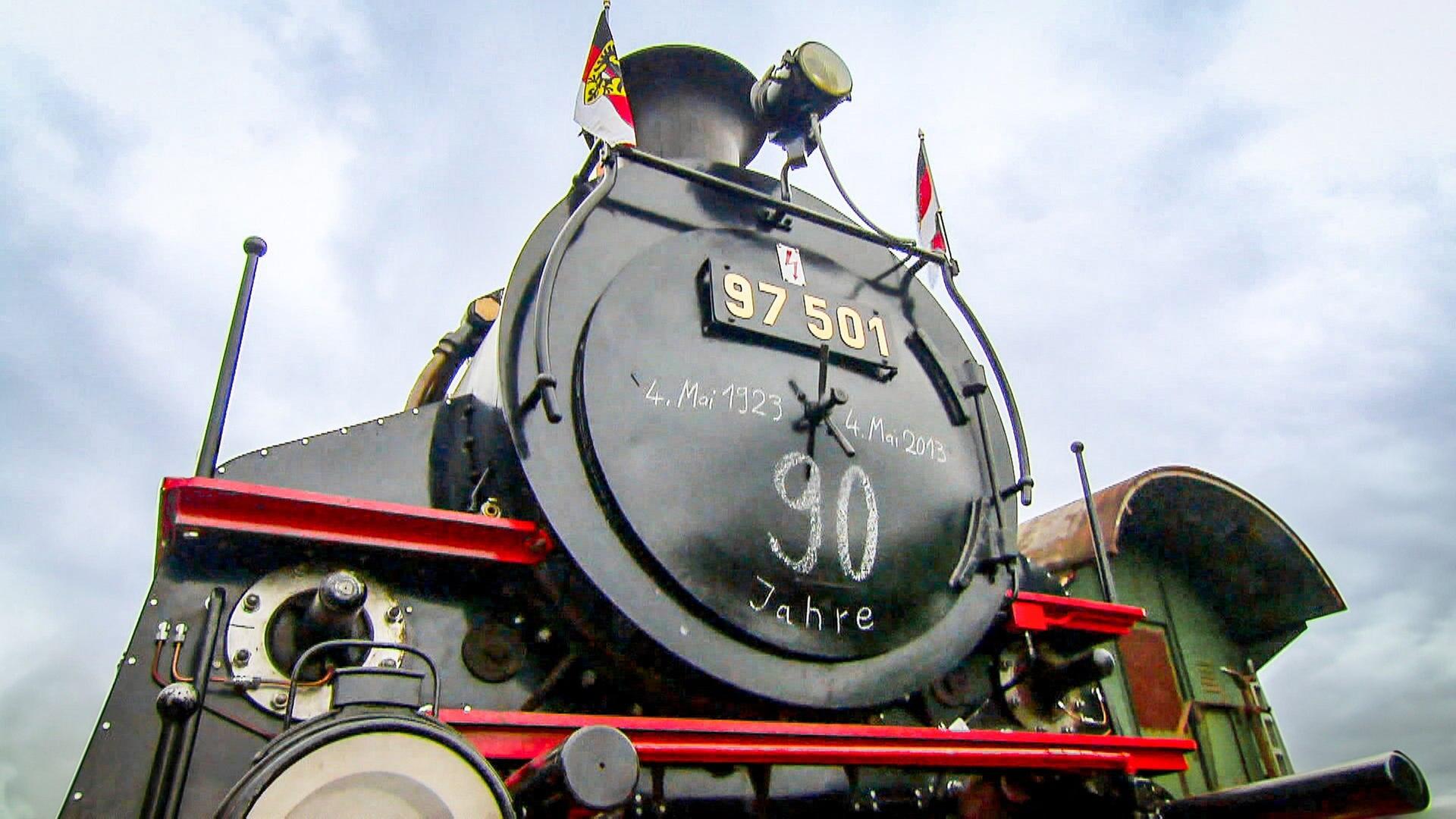 Natur, Nostalgie und die 97 501 oder schaukelnd durch die Biosphäre