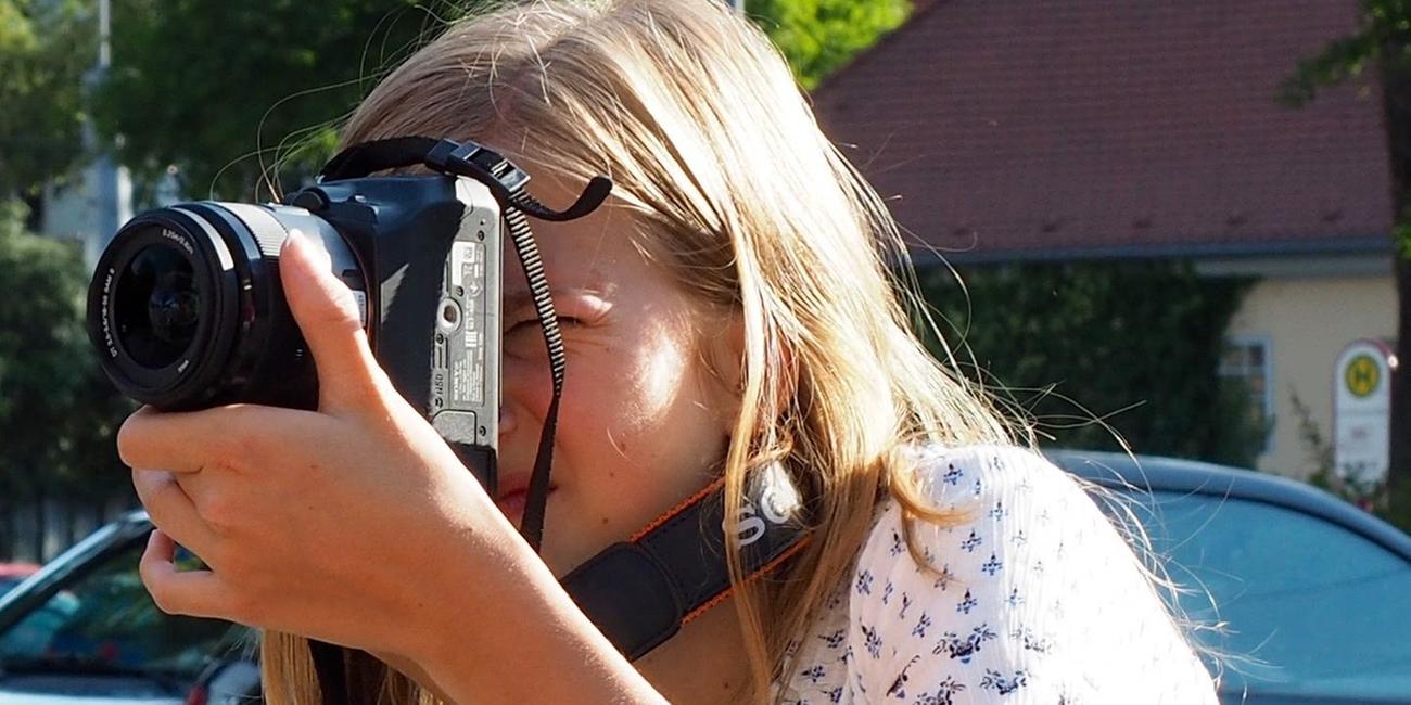 Paula veröffentlicht ihre ersten Fotos - Dienstags ein Held sein