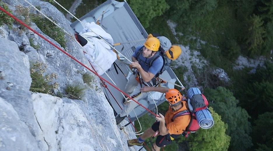 Schmidt Max übernachtet in der Steilwand