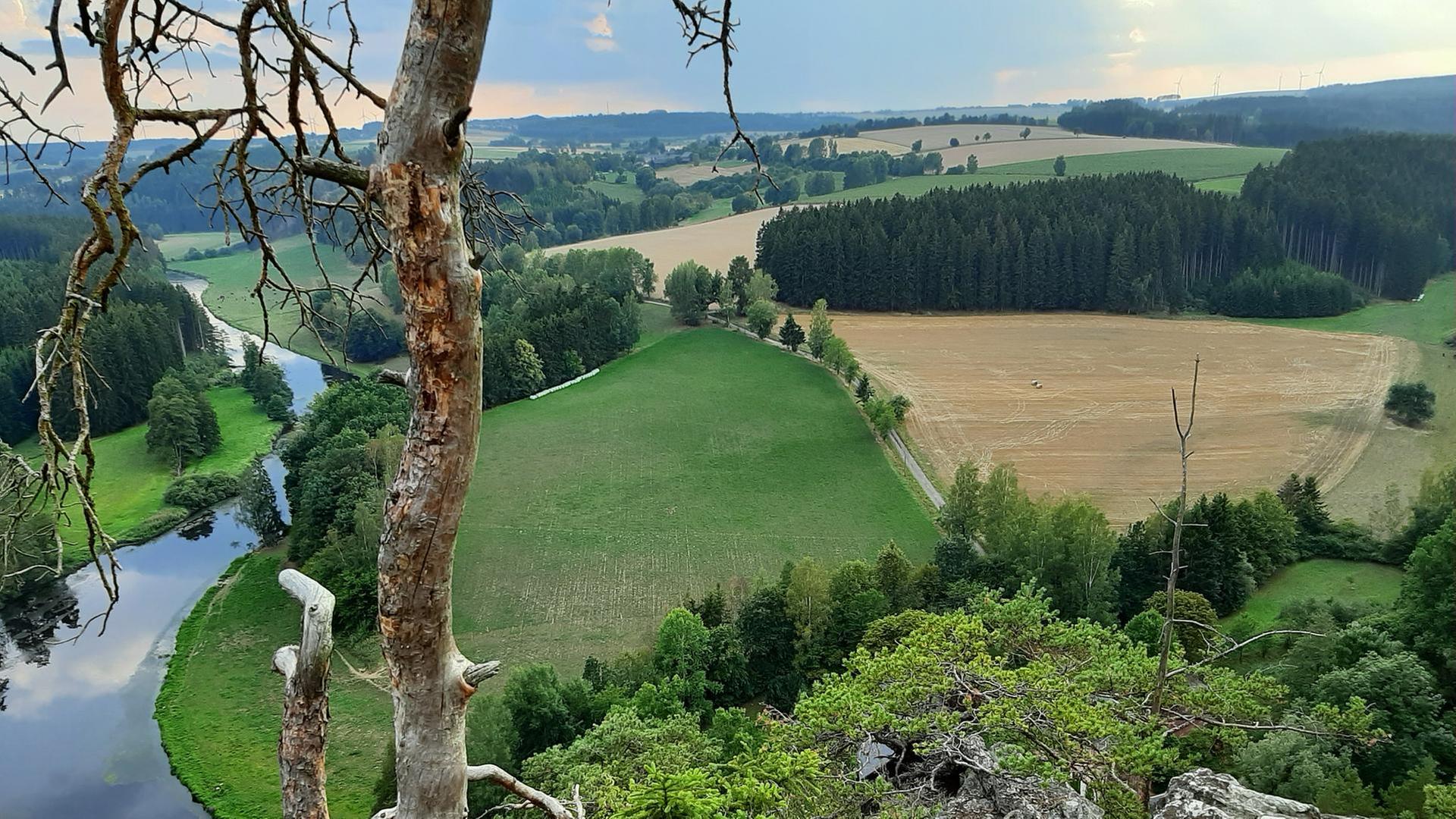 Stille Schönheit · Die Saale in Oberfranken
