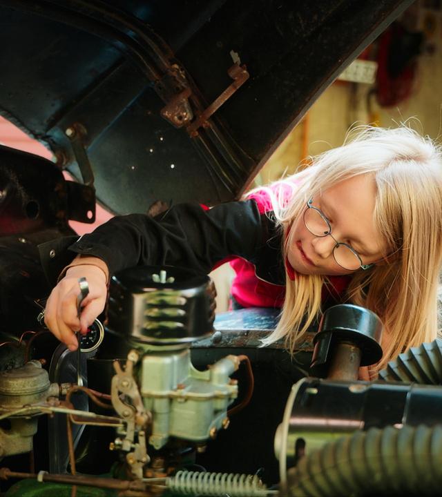 Von Hausgeistern, Buchdruckern und alten Motoren · Hersbrucker Geschichten
