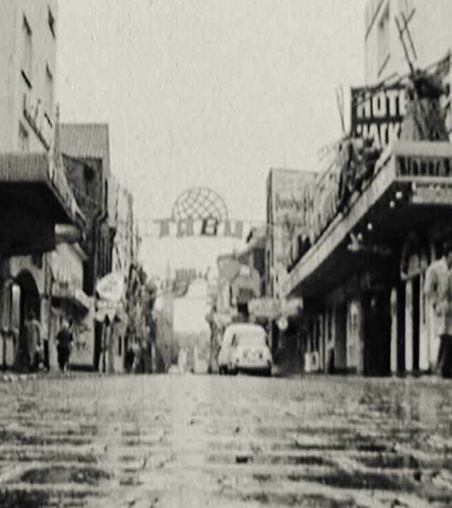 Von wegen Weltstadt: Ein satirischer Blick auf Hamburg