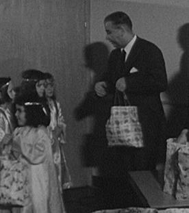 Weihnachtsfeier für Waisenkinder im Fidelis-Haus in St. Ingbert