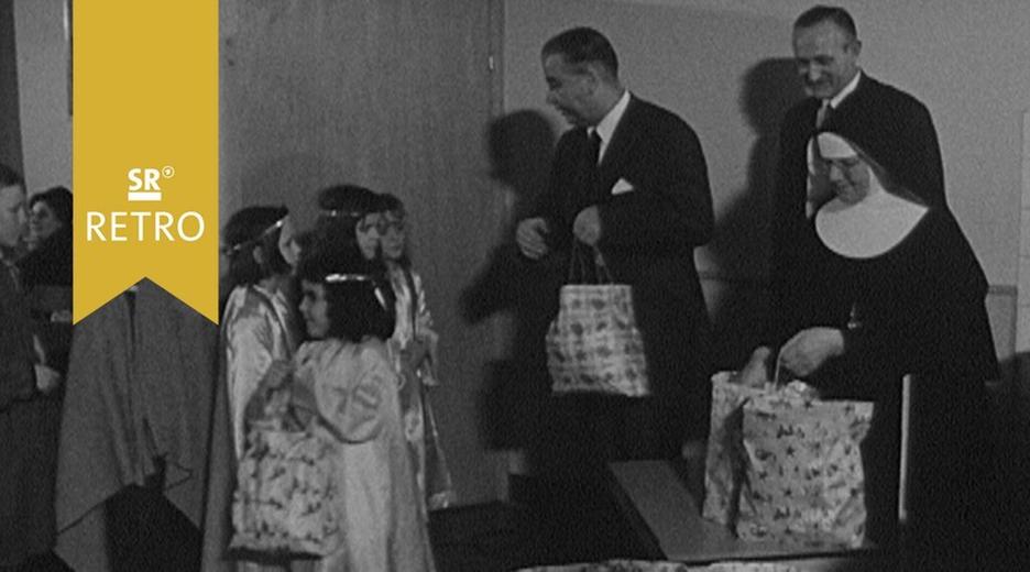 Weihnachtsfeier für Waisenkinder im Fidelis-Haus in St. Ingbert