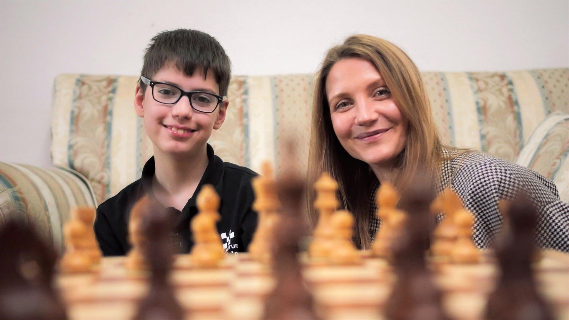 Bauer, Dame, König - Hussain ist Deutschlands jüngstes Schach-Genie