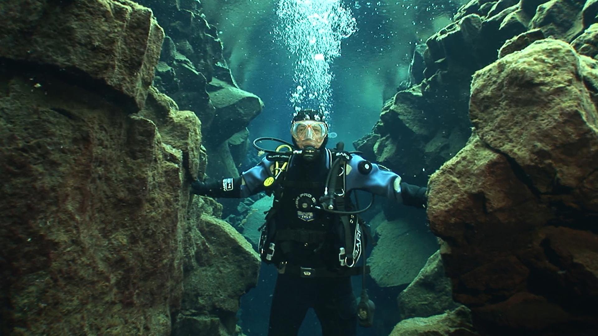 Expedition Island - Wo die Erde knirscht!