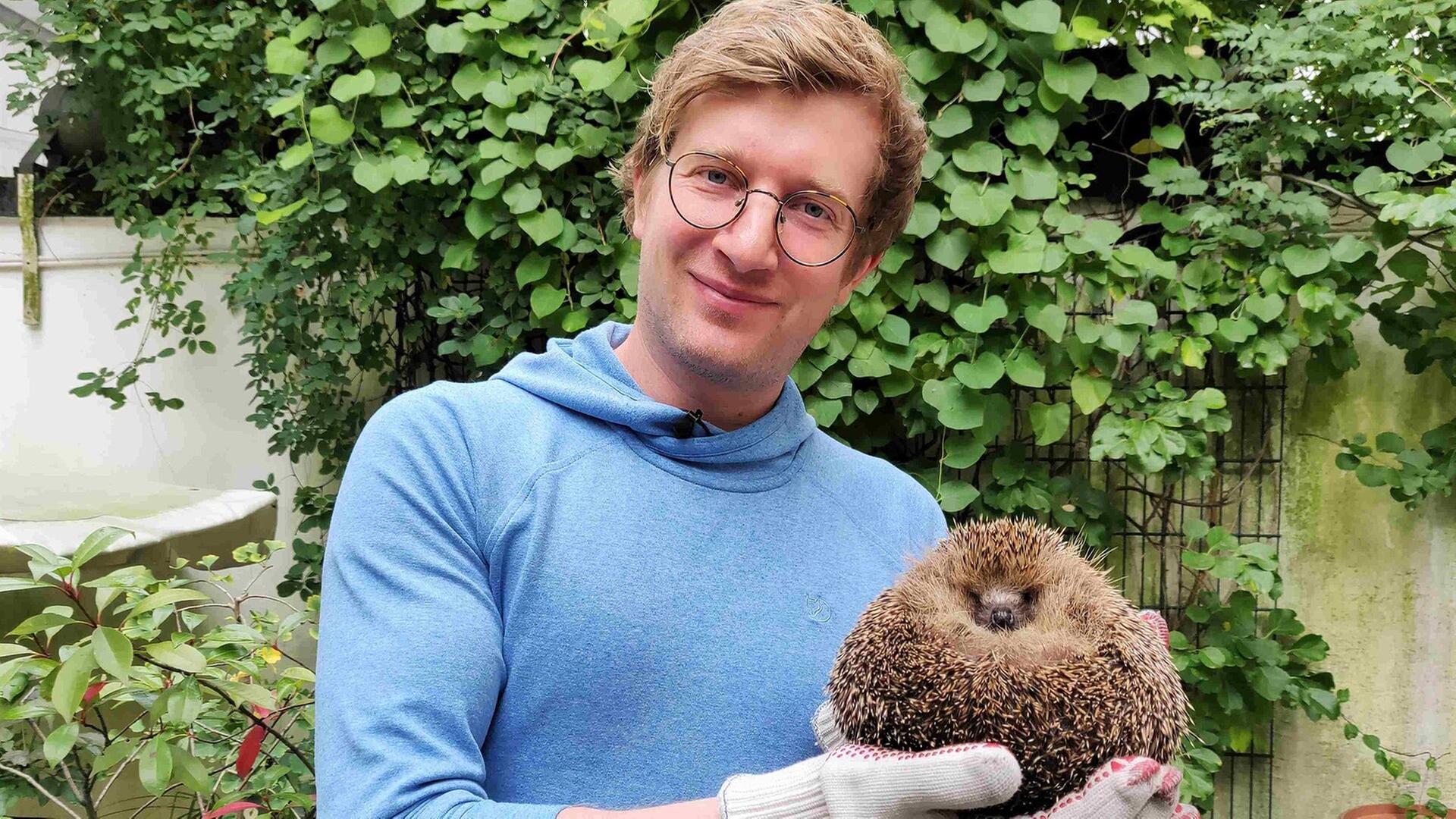 Igel in Not - Tim und Sina retten Stacheltiere