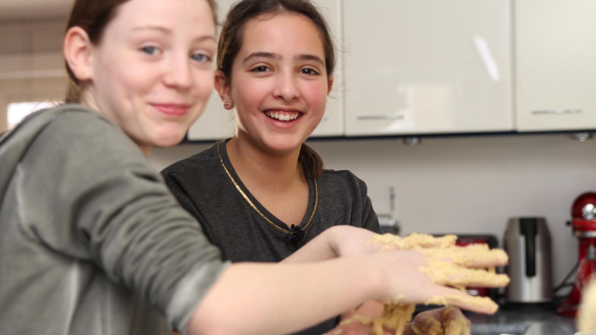 Nurey und Lea feiern Purim