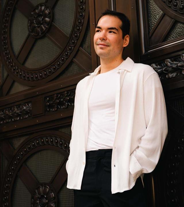 Alim Beisembayev spielt Chopins Klavierkonzert Nr. 1 - Posen