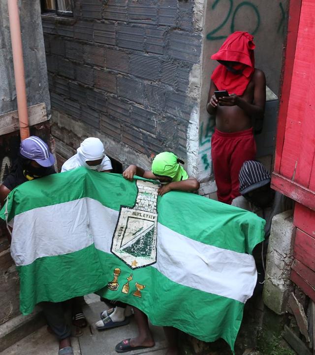 ARTE Reportage - Kolumbien / Argentinien