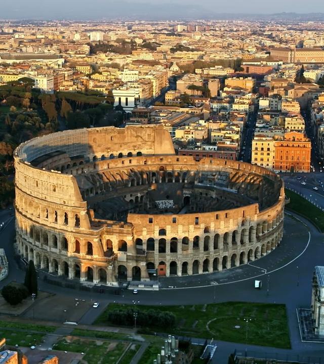 Das Kolosseum, Arena der Macht (2/2) - Glanz und Verfall