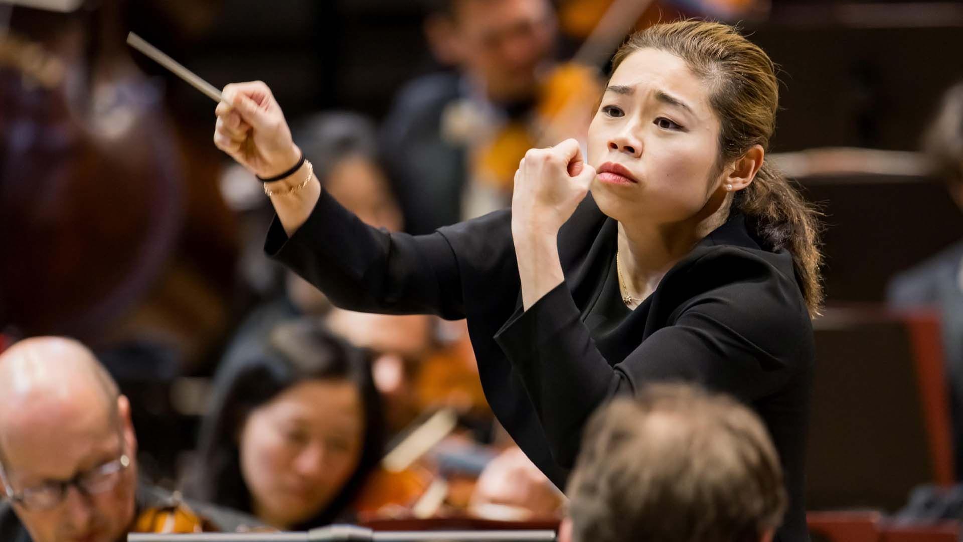 Elim Chan und die Münchner Philharmoniker - Edward Elgar: Enigma Variationen