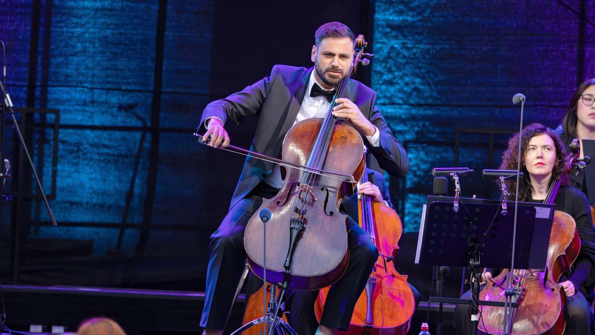 HAUSER spielt Bach & Morricone - Neuschwanstein Konzerte 2025